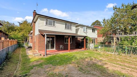 Photo 44 at 15 Thistlewaite Crescent, Malvern West, Toronto