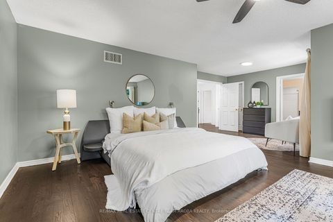 Photo 24 at 2816 Rosewood Lane, CV Clearview, Oakville