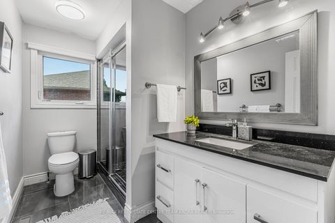 Photo 29 at 2816 Rosewood Lane, CV Clearview, Oakville