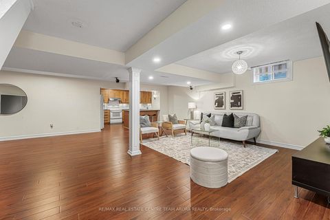 Photo 34 at 2816 Rosewood Lane, CV Clearview, Oakville