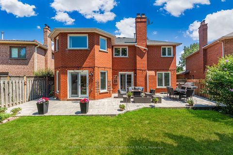 Photo 44 at 2816 Rosewood Lane, CV Clearview, Oakville