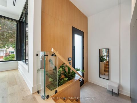 Photo 1 at 585 Bedford park Avenue, Nortown, Toronto