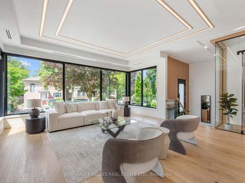Photo 3 at 585 Bedford park Avenue, Nortown, Toronto