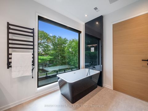 Photo 26 at 585 Bedford park Avenue, Nortown, Toronto