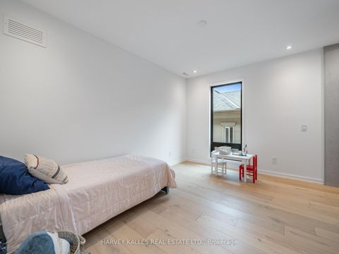 Photo 36 at 585 Bedford park Avenue, Nortown, Toronto
