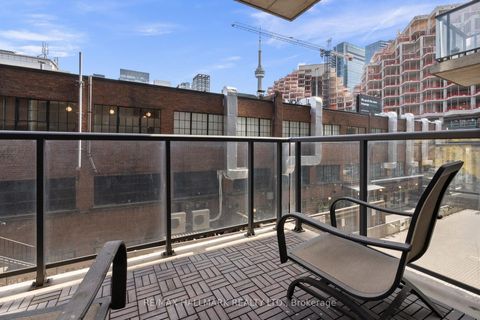 Photo 4 at 206 - 560 King Street W, Waterfront Communities C1, Toronto