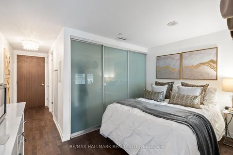 Photo 5 at 206 - 560 King Street W, Waterfront Communities C1, Toronto