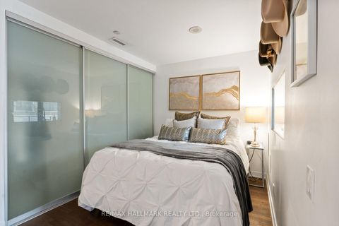 Photo 6 at 206 - 560 King Street W, Waterfront Communities C1, Toronto