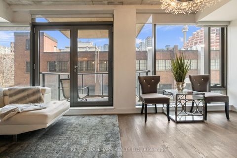Photo 22 at 206 - 560 King Street W, Waterfront Communities C1, Toronto