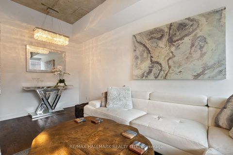 Photo 28 at 206 - 560 King Street W, Waterfront Communities C1, Toronto