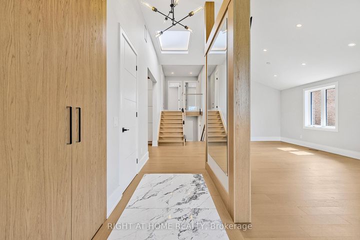 Photo 3 at 4283 Wilcox Road, Rathwood, Mississauga