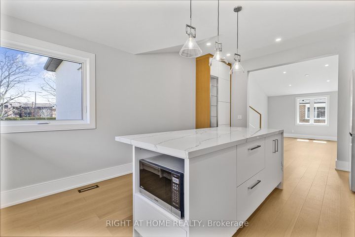 Photo 10 at 4283 Wilcox Road, Rathwood, Mississauga