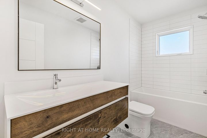 Photo 20 at 4283 Wilcox Road, Rathwood, Mississauga