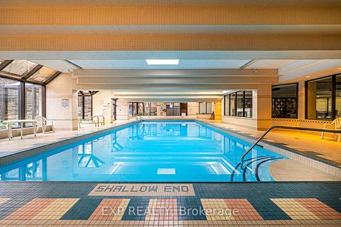 Photo 29 at 521 - 32 Clarissa Drive, Harding, Richmond Hill
