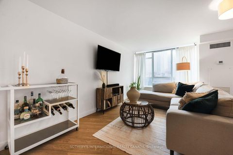 Photo 3 at 213 - 801 King Street W, Niagara, Toronto