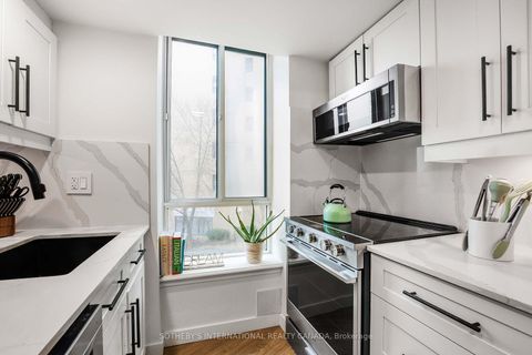 Photo 15 at 213 - 801 King Street W, Niagara, Toronto