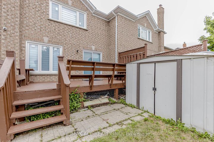 Photo 41 at 97 Bighorn Crescent, Wellington, Brampton