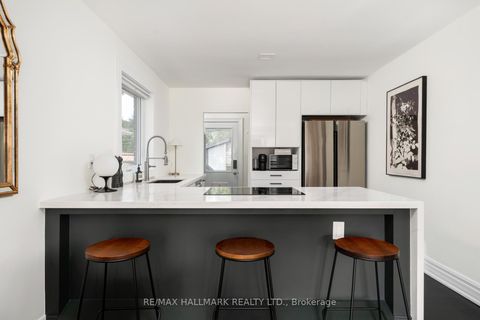 Photo 8 at 510 Cosburn Avenue, East York, Toronto