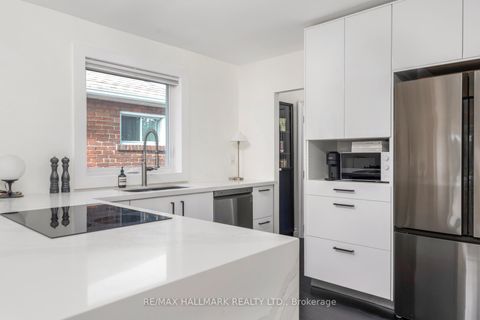 Photo 9 at 510 Cosburn Avenue, East York, Toronto