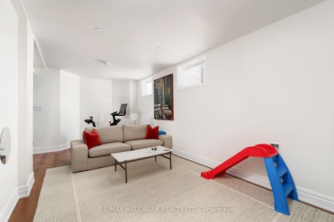 Photo 21 at 510 Cosburn Avenue, East York, Toronto