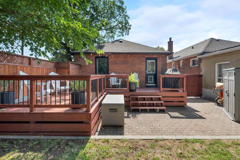 Photo 32 at 510 Cosburn Avenue, East York, Toronto