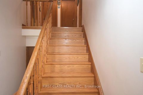 Photo 7 at 82 Gooderham Drive, Maryvale, Toronto