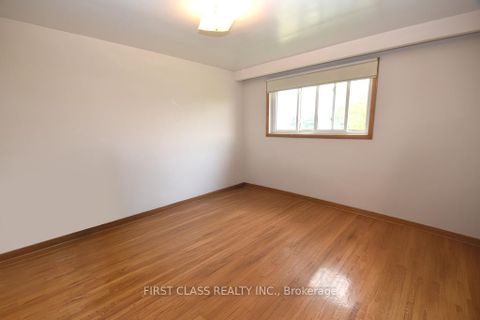 Photo 9 at 82 Gooderham Drive, Maryvale, Toronto