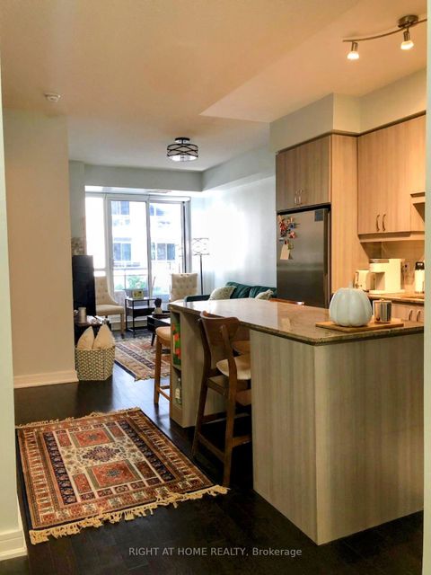 Photo 25 at SW 215 - 9191 Yonge Street, Langstaff, Richmond Hill