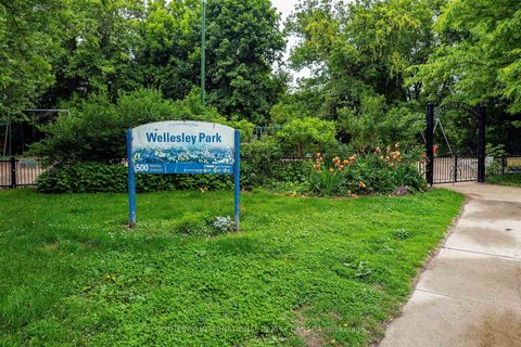 Photo 40 at 412 Wellesley Street E, South St. James Town, Toronto