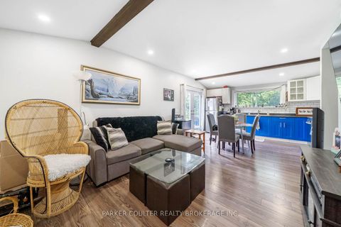 Photo 4 at 2364 Buchanan Street, Alcona, Innisfil