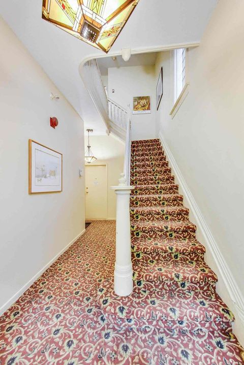Photo 1 at 72 Walmer Road, Annex, Toronto