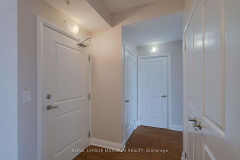 Photo 6 at 312 - 12 Woodstream Boulevard, Vaughan Grove, Vaughan