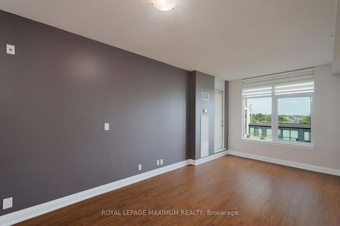 Photo 10 at 312 - 12 Woodstream Boulevard, Vaughan Grove, Vaughan