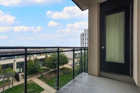 Photo 11 at 312 - 12 Woodstream Boulevard, Vaughan Grove, Vaughan