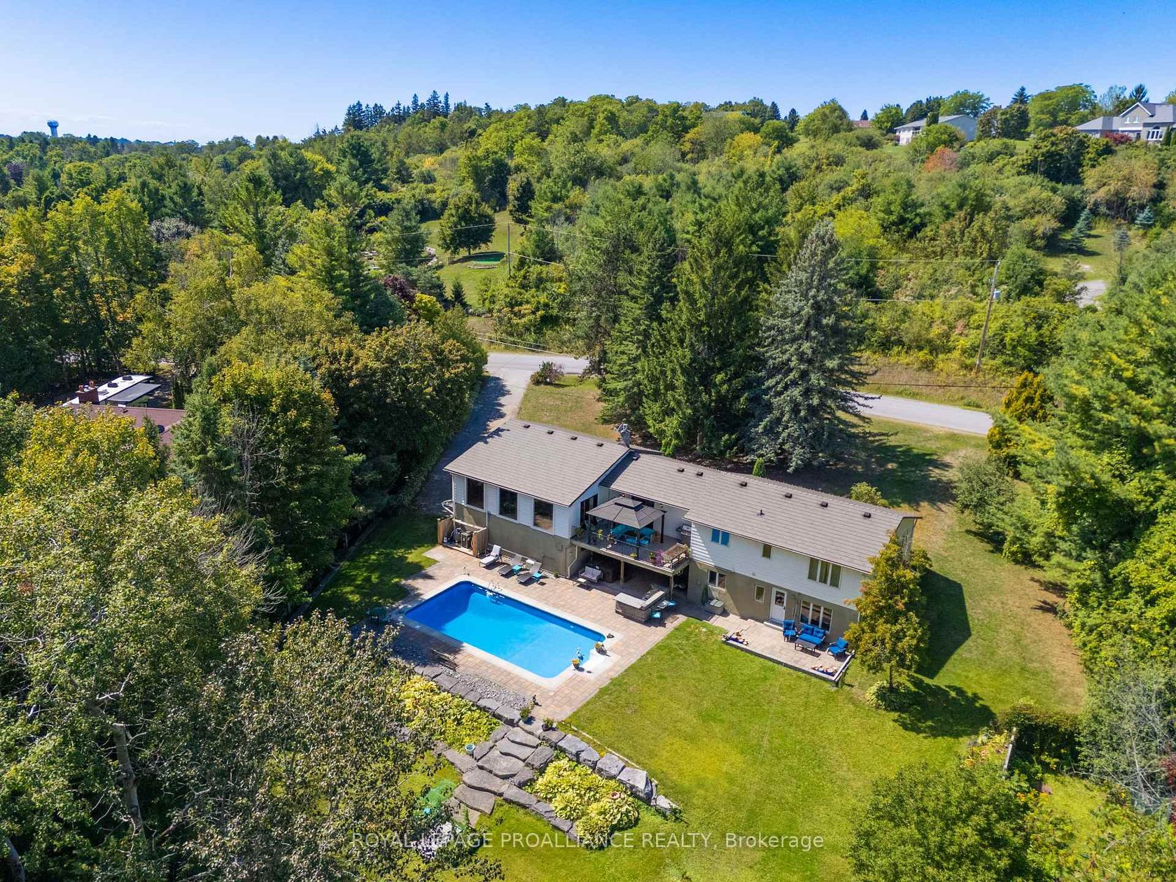 2331 Division Street N, Cobourg 