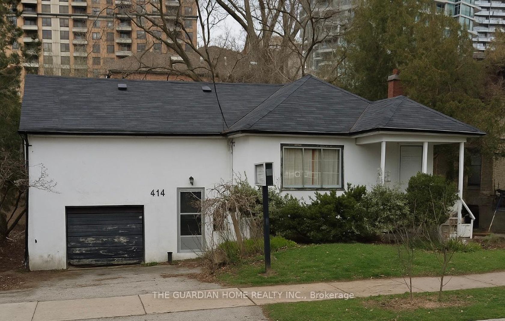 414 Kenneth Avenue, Willowdale East, Toronto by Alessia Polo 414 Kenneth Avenue, Willowdale East, Toronto