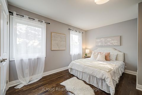Photo 21 at 151 Westbourne Avenue, Birchmount, Toronto