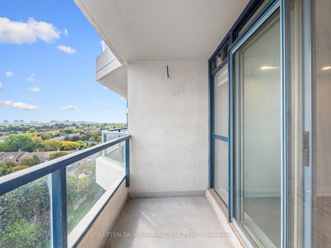 Photo 18 at 1501 - 1 Clark Avenue W, Yorkhill, Vaughan
