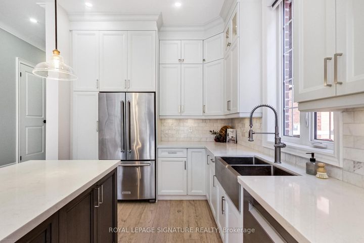 Photo 10 at 15A Owen Drive, Alderwood, Toronto