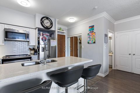 Photo 13 at 208 - 2772 Keele Street, CFB, Toronto