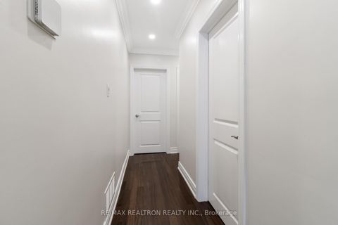 Photo 14 at 44 Caracas Road, Bayview Village, Toronto