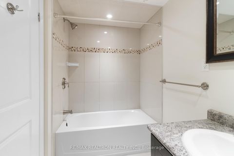Photo 36 at 44 Caracas Road, Bayview Village, Toronto