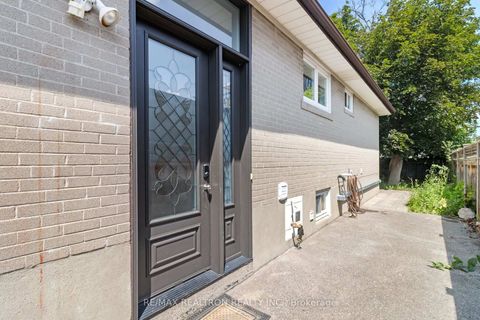 Photo 45 at 44 Caracas Road, Bayview Village, Toronto