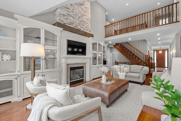 Photo 19 at 8 Harper Hill Road, Angus Glen, Markham