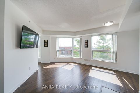 Photo 15 at 210 - 75 Norman Bethune Avenue, Beaver Creek Business Park, Richmond Hill
