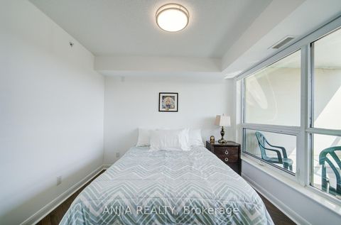 Photo 19 at 210 - 75 Norman Bethune Avenue, Beaver Creek Business Park, Richmond Hill