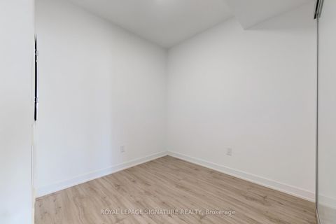 Photo 10 at 1905 - 252 Church Street, Yonge Corridor, Toronto Photo 10 at 1905 - 252 Church Street, Yonge Corridor, Toronto