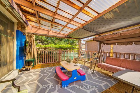 Photo 49 at 20 Lady Lynn Crescent, Doncrest, Richmond Hill