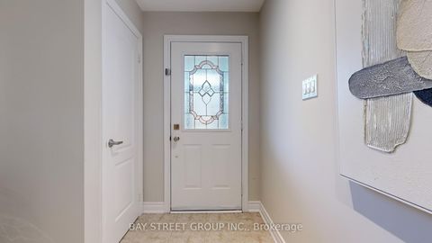 Photo 14 at 151 Amulet Crescent, Rouge Woods, Richmond Hill