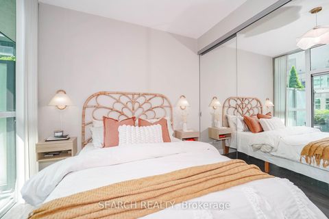 Photo 22 at 201 - 19 Grand Trunk Crescent, Waterfront Communities C1, Toronto